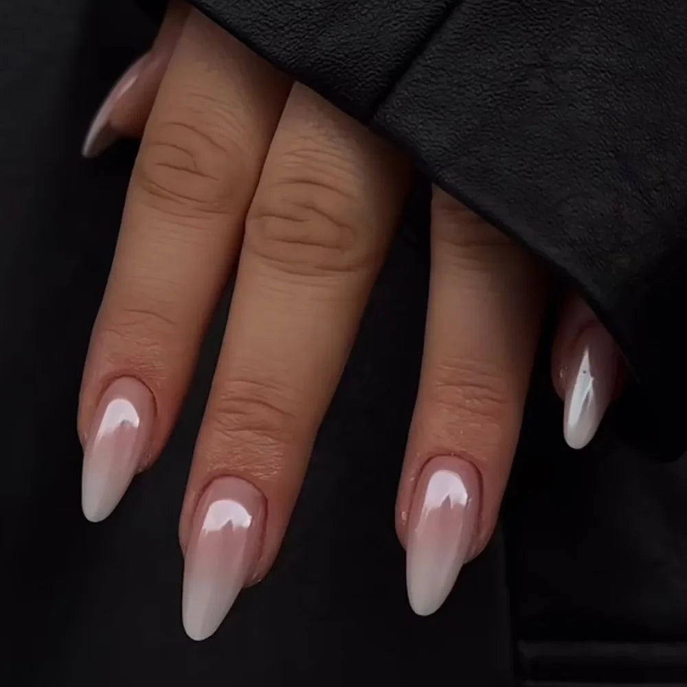 Lot de 24 faux ongles en acrylique courts et arrondis