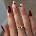 Faux ongles 24pcs Courte amande française Art romantique Art acrylique