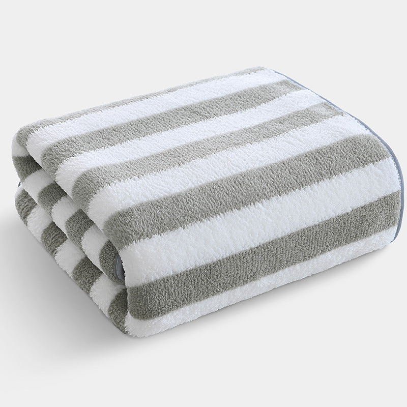 Serviettes de bain douces et absorbantes